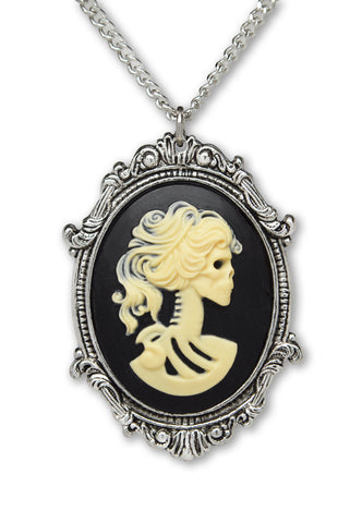 Gothic Lolita Skull Cameo Ivory on Black in Silver Frame Pendant Necklace NK-629IB