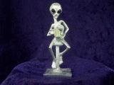 Real Metal Party Time UFO Alien with Mug of Beer Pewter Statue S-009